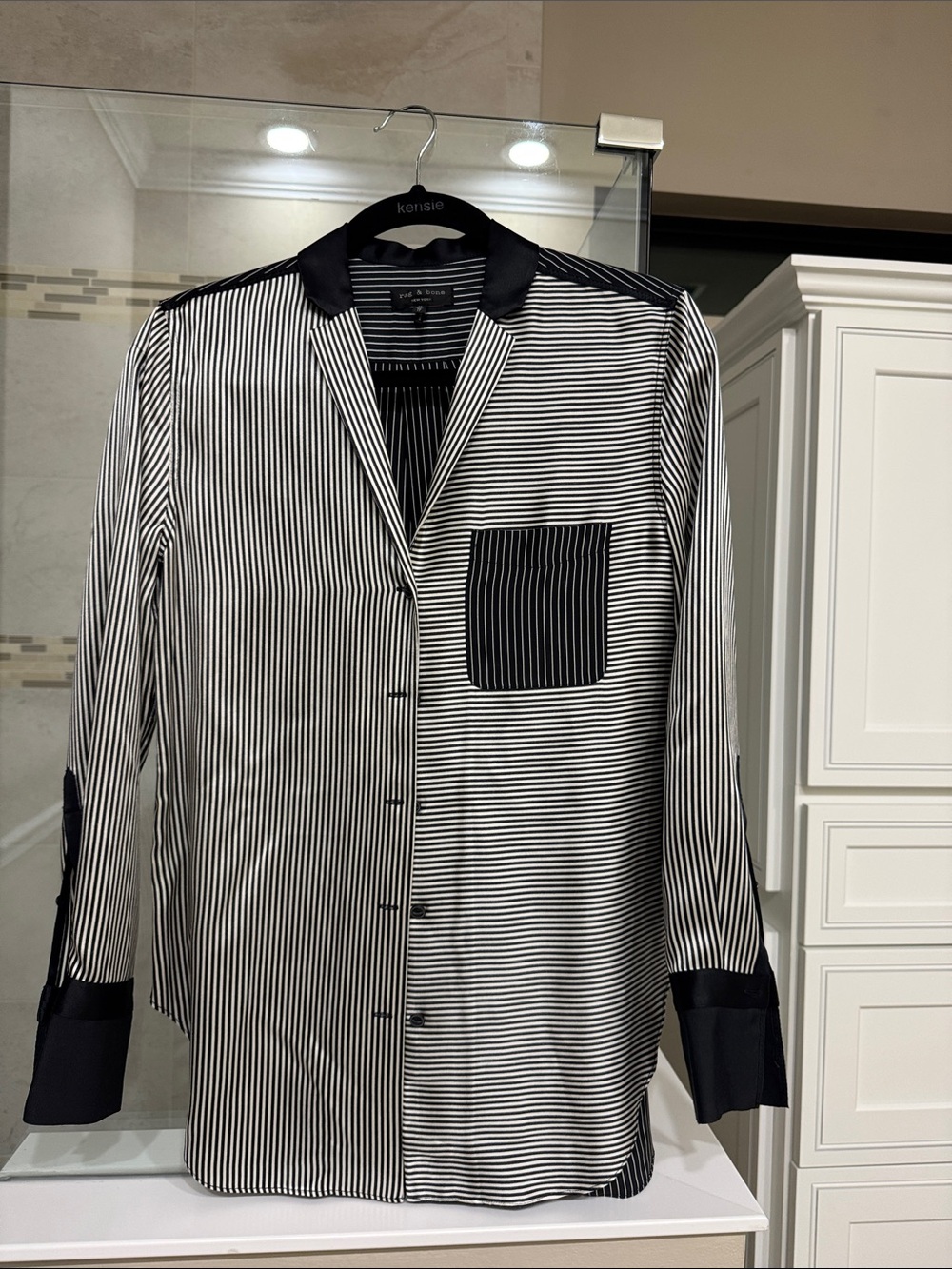 rag and bone Striped Black & White Button-Up Shirt 100% silk